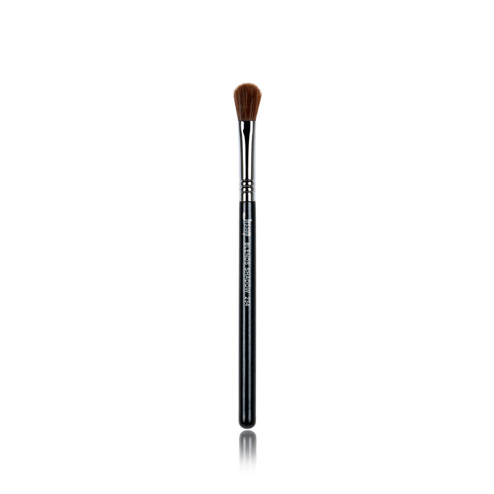 eyeshadow blending makeup brush - Jessup Beauty